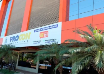 Claro e Bradesco lideram ranking de reclamações de consumidores no Tocantins