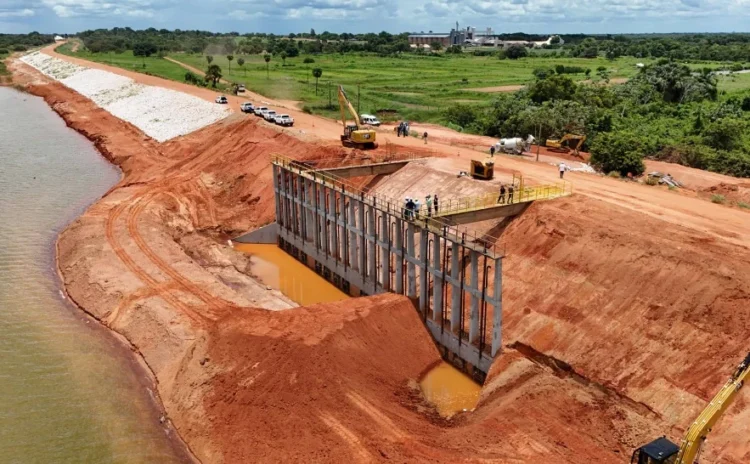 Barragem Taboca I chega a 90% de execução e deve ser entregue em abril no Projeto Rio Formoso