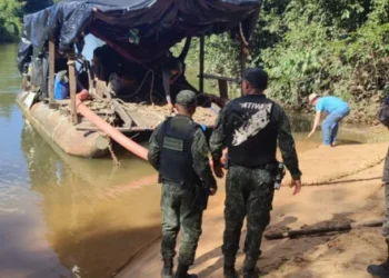 Garimpo ilegal é desarticulado em rio no Tocantins; estruturas são destruídas e suspeitos fogem