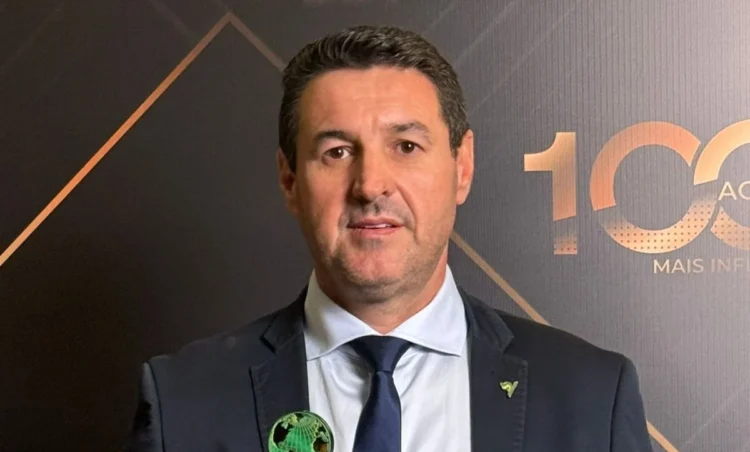 Maurício Buffon é premiado por influência no agronegócio em Ribeirão Preto