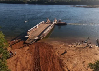 Estado autoriza balsa emergencial para garantir mobilidade entre Pedro Afonso e Tupirama