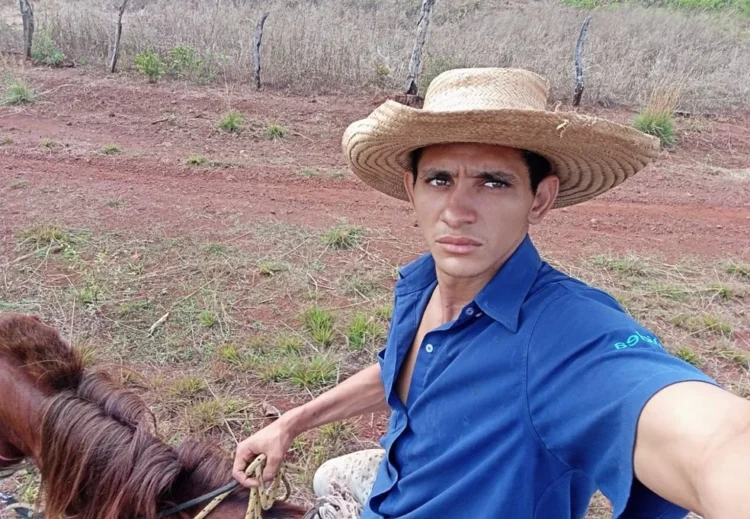 Jovem treina em riacho e árvore na zona rural e conquista vaga na PMTO