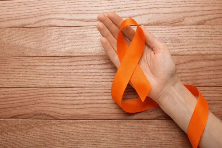 Junho Laranja: saiba por que é importante avaliar a saúde do sangue e como fazer 