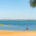 Temporada de praia no Tocantins impulsiona economia e desafia empreendedores a transformar lucro sazonal em patrimônio de longo prazo