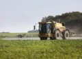 Senado aprova pacote com R$ 5 bilhões para fertilizantes e novas regras para exportadoras do agro