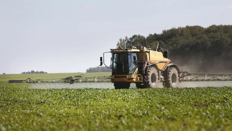 Senado aprova pacote com R$ 5 bilhões para fertilizantes e novas regras para exportadoras do agro