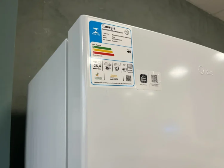 Calor reforça atenção ao uso de eletrodomésticos na cozinha; veja como economizar energia